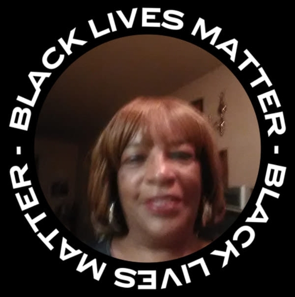 Meet your Posher, Doris - Picture 1 of 1